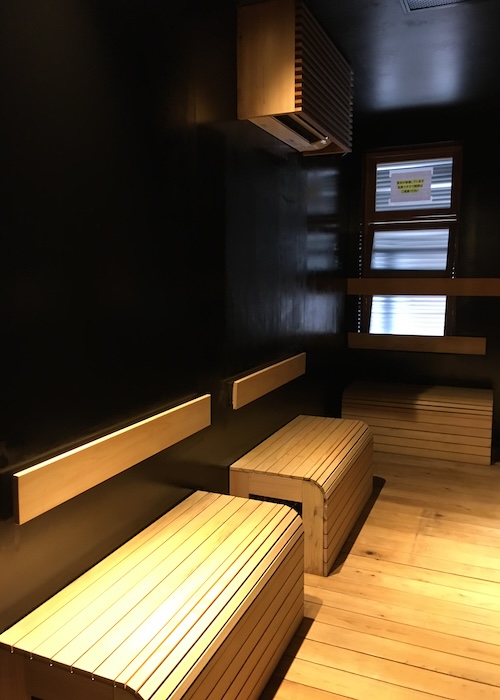 3S HOTEL HIRATSUKA 外気浴スペース