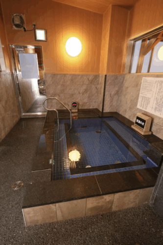 RAKU SPA 鶴見　水風呂