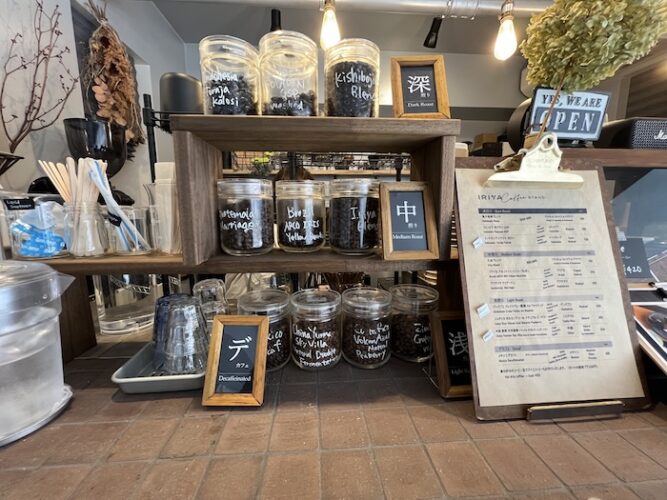 IRIYA Coffee STAND レジ コーヒー豆