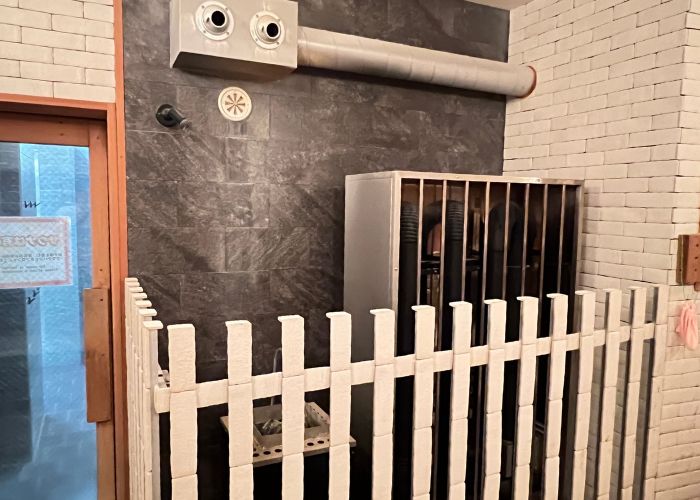 白水湯 サウナ室 サウナストーブ