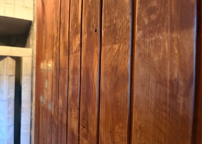 東上野 寿湯　ドライサウナ　木材