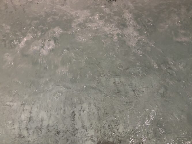 東上野 寿湯　洞窟水風呂　バイブラ水面